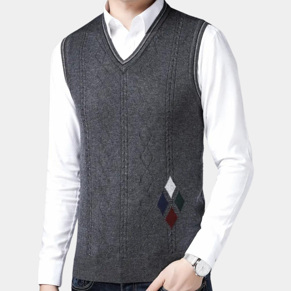 Men's casual vest for effortless autumn style