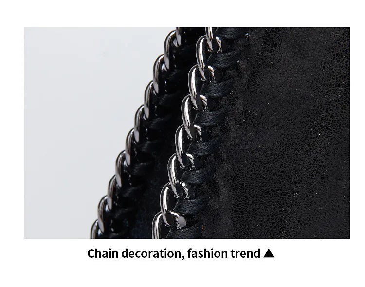 Elysée 2025 Shoulder Bag
