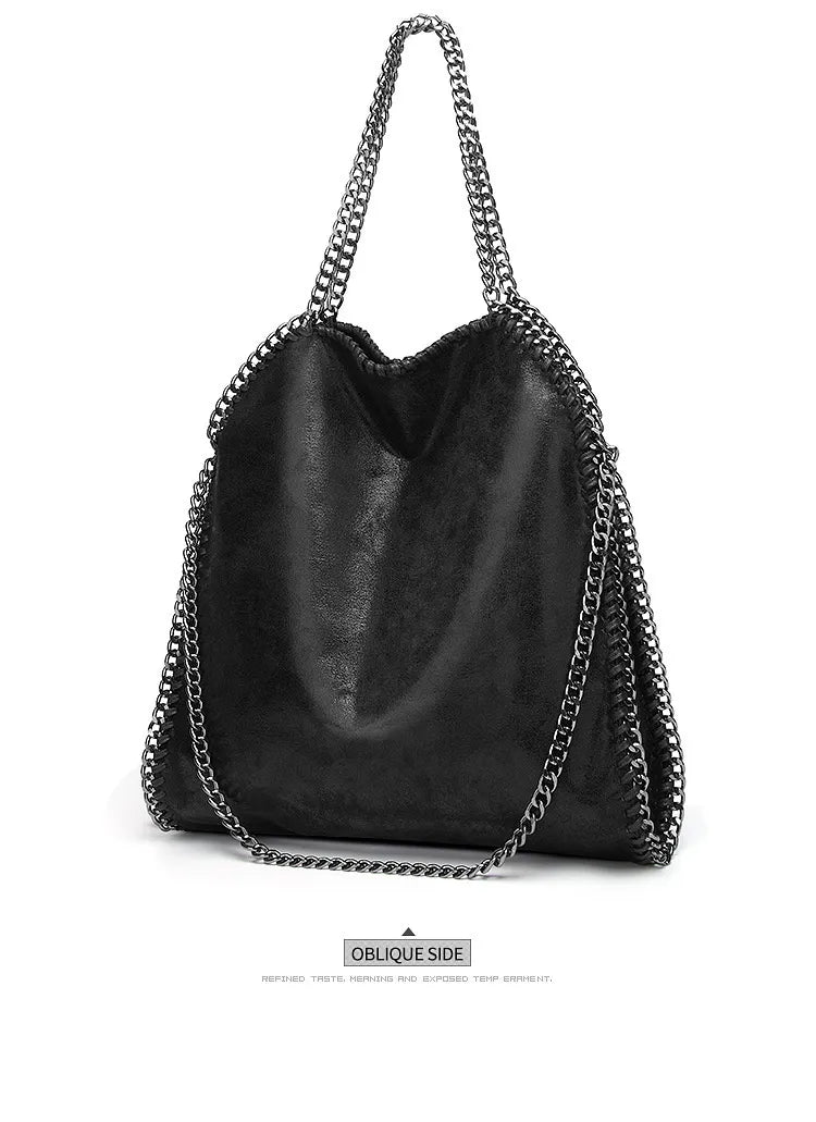 Elysée 2025 Shoulder Bag