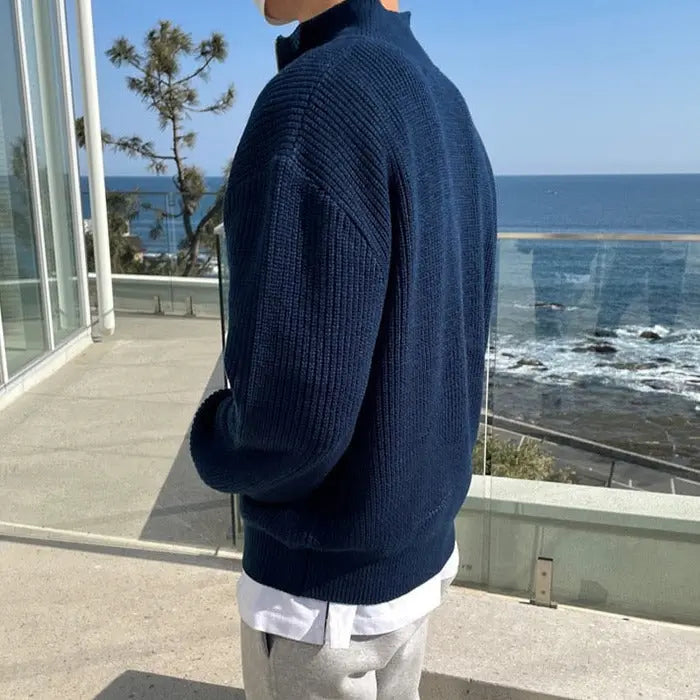 Men casual  half-zip sweater essential